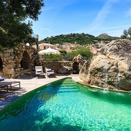 Vila Santa-reparata-di-balagna Sleeps 4 Pool Wifi